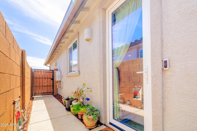 Building Photo - 4234 Enmark Dr