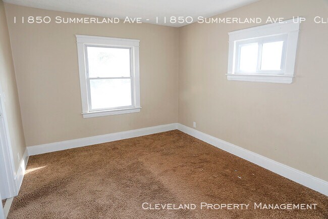 Building Photo - 11850 Summerland Ave