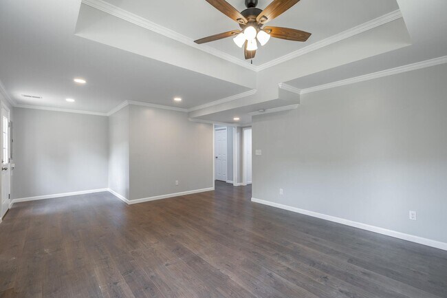 Building Photo - 1 bedroom basement rental