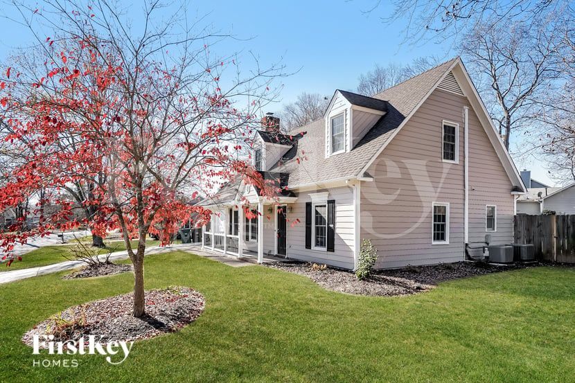 Building Photo - 6700 River Hills Dr