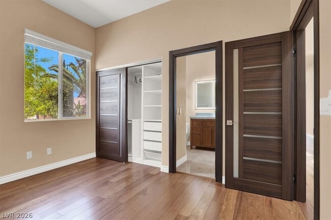 Building Photo - 1330 Coulisse St