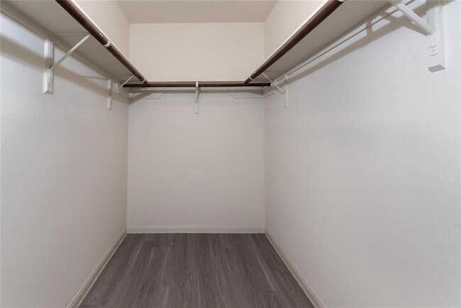 Building Photo - 14703 Jennys Park Pl