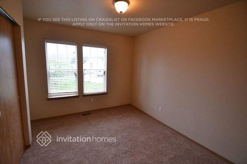 Building Photo - 306 Deeded St