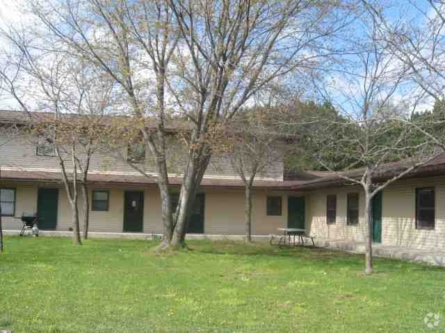 Building Photo - Pine Hills and Cedar Hills Apartments