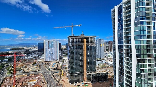 Building Photo - Victoria Place Furnished 1bdrm/1ba/1pkg