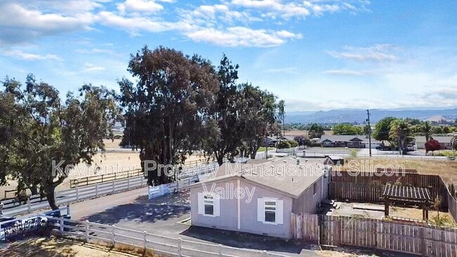 Building Photo - 15928 Foothill Ave