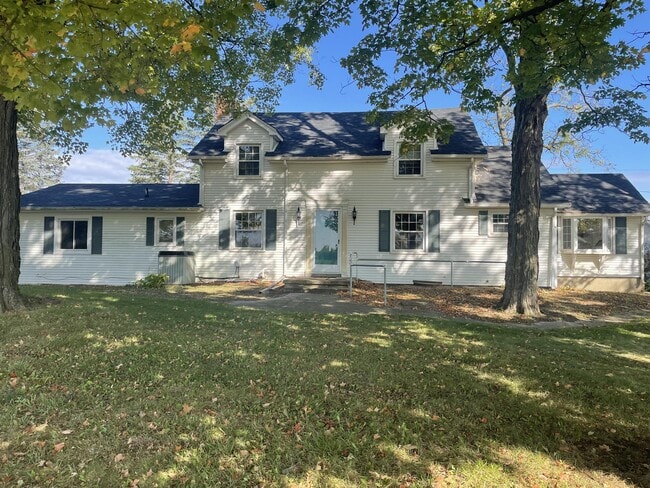 Building Photo - 7020 Brown Rd