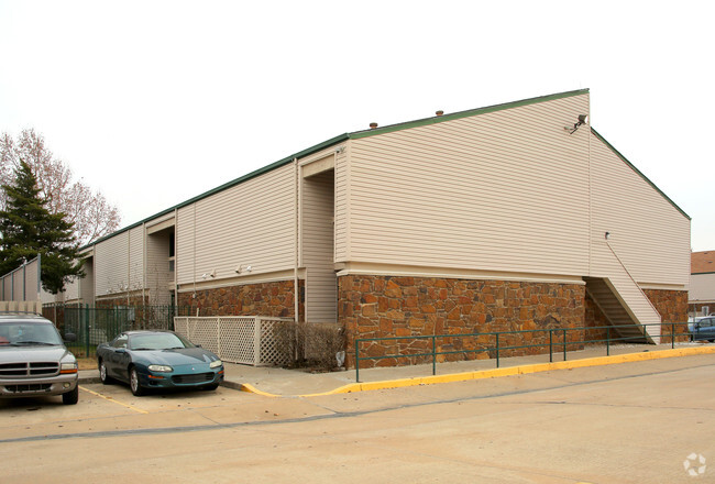 Building Photo - Disciples Village Of Tulsa