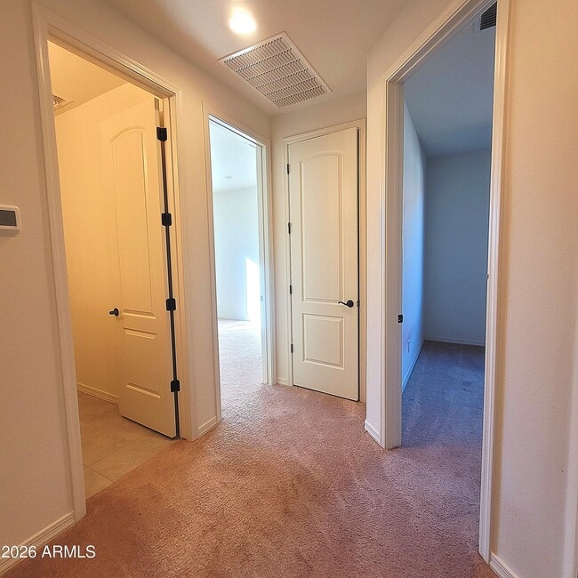 Building Photo - 25932 W Firehawk Dr