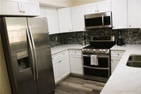 Building Photo - 1235 Sweet Pine Dr