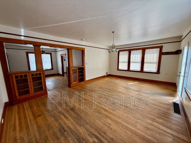 Building Photo - 1610 I St