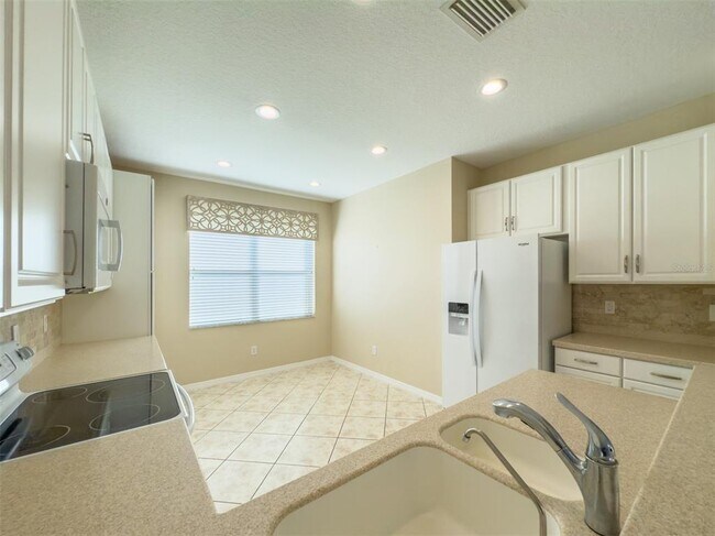 Building Photo - 16233 Amethyst Key Drive