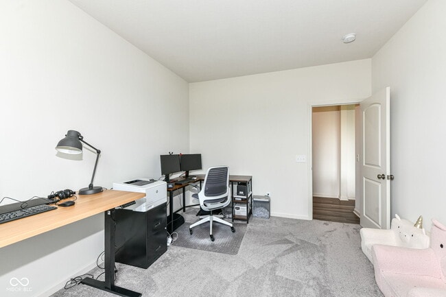 Building Photo - 7101 Oak Trce Ln