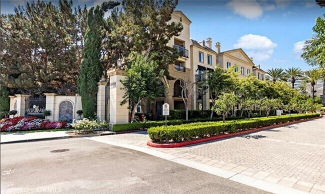 Building Photo - 2257 Watermarke Pl