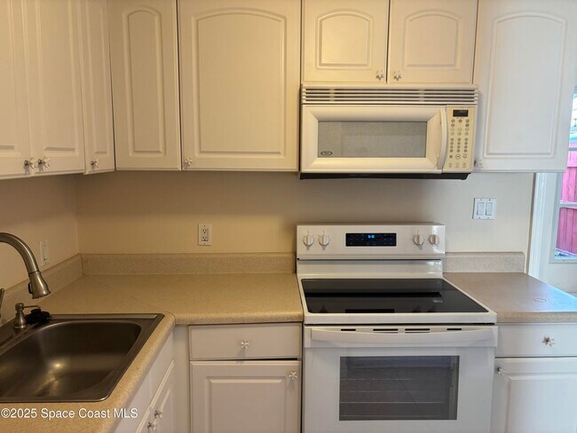 Building Photo - 264 Canaveral Beach Blvd