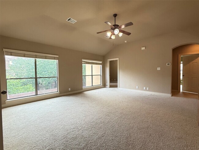 Building Photo - 1135 Via Belcanto