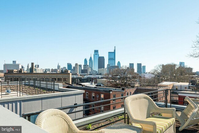 Building Photo - 815 Perkiomen St