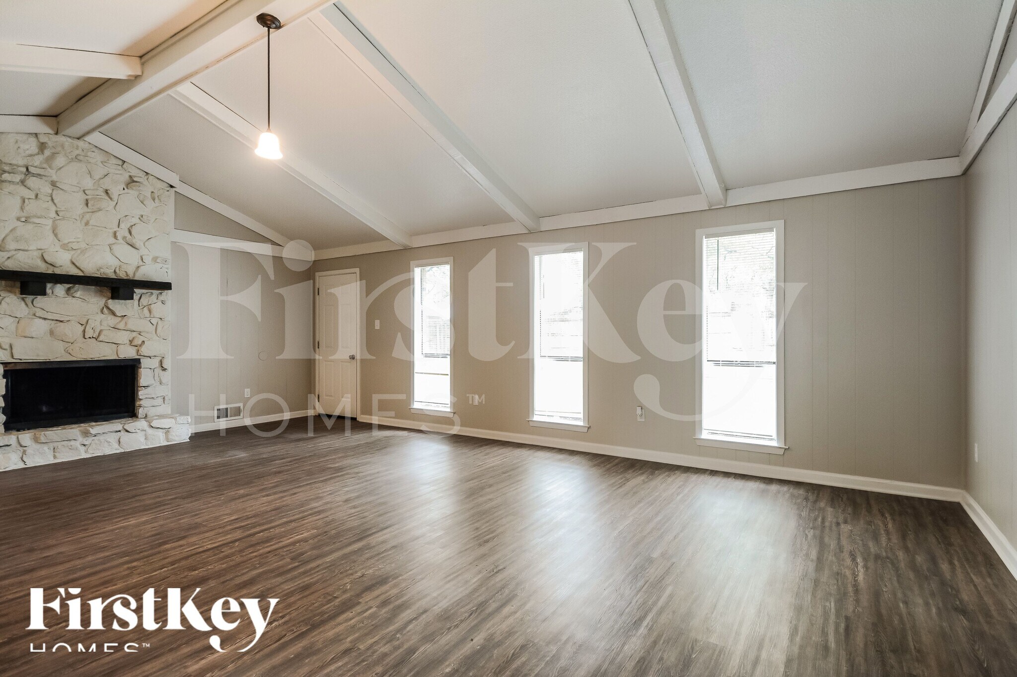 Building Photo - 6030 Elk Grove Rd