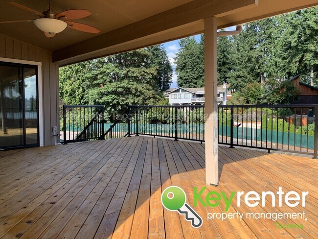 Building Photo - 3009 208th Ave E