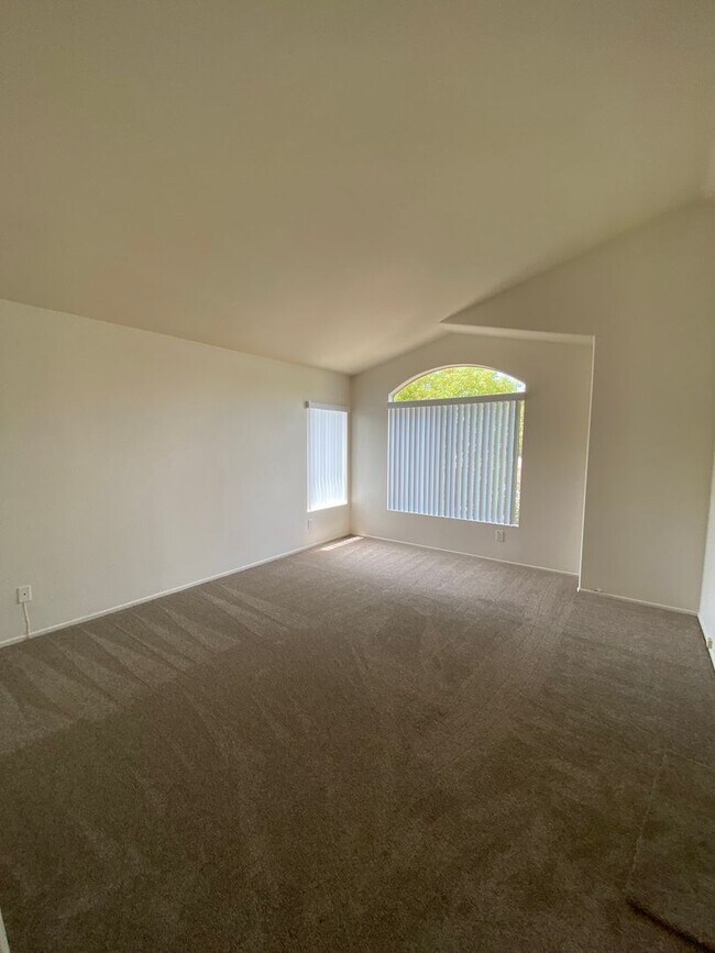 Building Photo - 7470 Mason Heights Ln