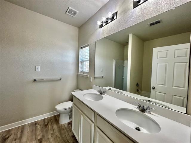 Building Photo - 2336 Buelingo Ln