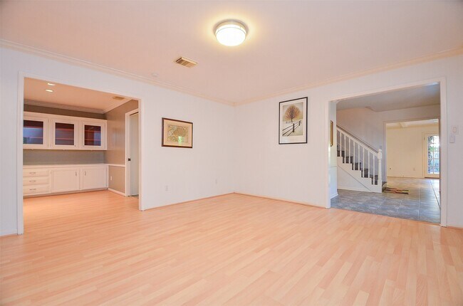 Building Photo - 710 S Fry Rd