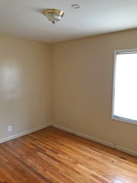 Building Photo - 16483 Manning St