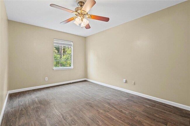 Building Photo - 110 Du Rhu Dr