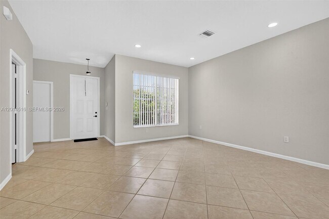 Building Photo - 16398 SW 27th St