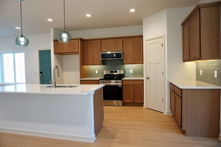 Building Photo - 8107 Kallum Dr