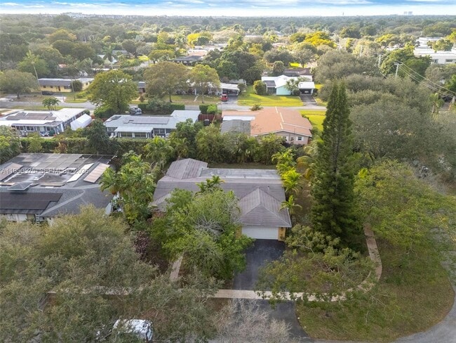 Building Photo - 781 NW 66th Ave