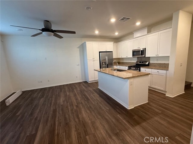Building Photo - 14527 Sienna Pl
