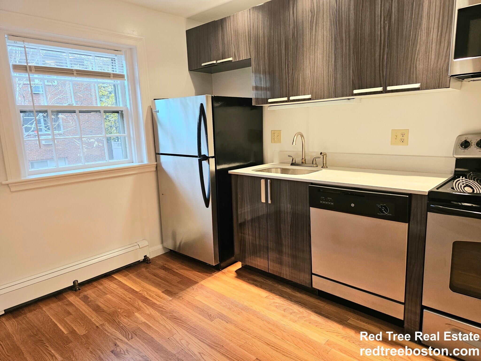 Building Photo - 67 Wyman St