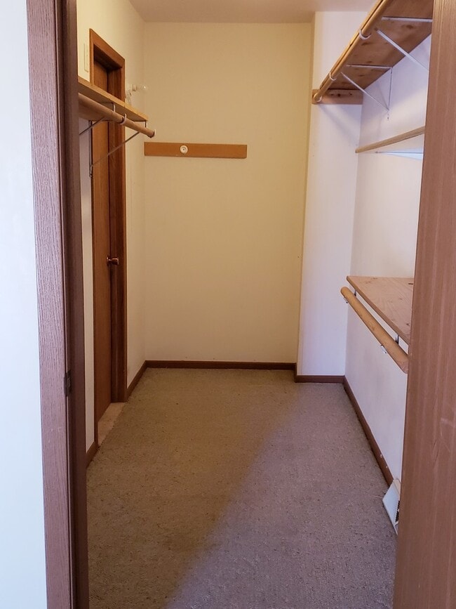 Building Photo - 3 Bed 1.5 Bath Single Family Home in Wausau