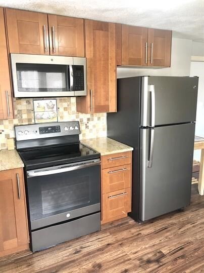 Building Photo - 3 Circuit Ln