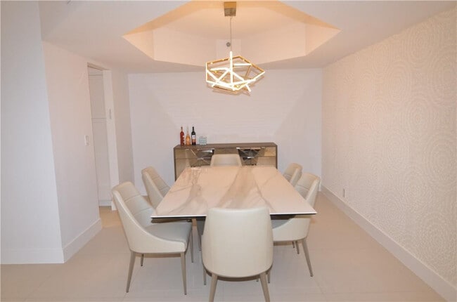 Building Photo - 19355 Turnberry Way