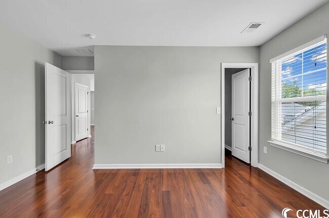 Building Photo - 4462 Marshwood Dr