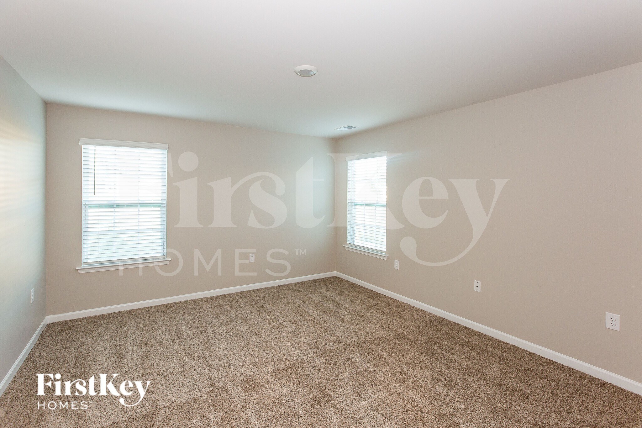 Building Photo - 711 Saddlebred Ln