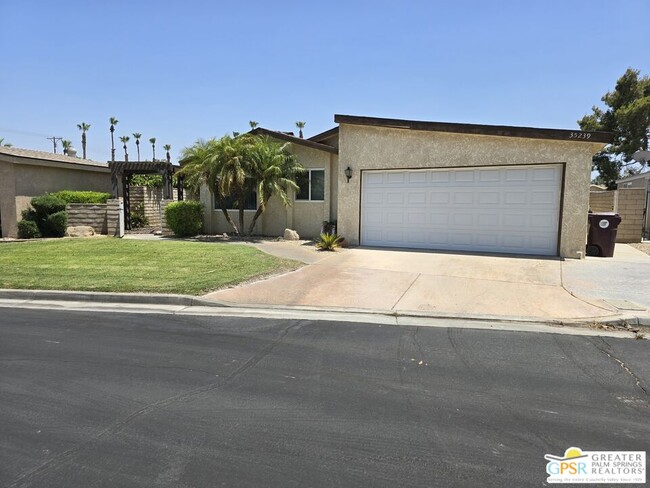 Primary Photo - 35239 Bandana Rd