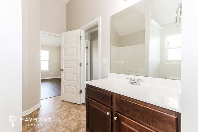 Building Photo - Charming 4 Bedroom Home in Augusta