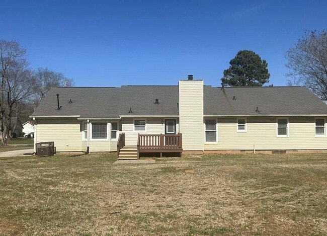 Building Photo - 65 Salem Meadow Dr