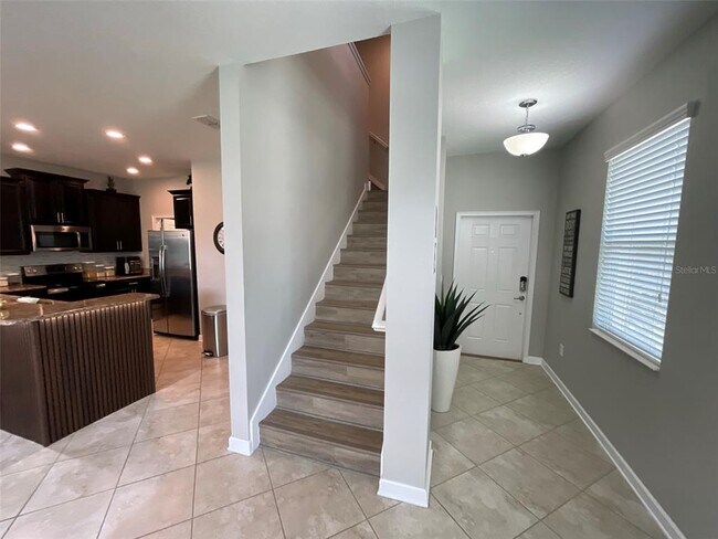 Building Photo - 15246 Harrington Cove Dr