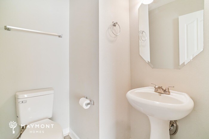 Building Photo - 404 Vineyard Ln