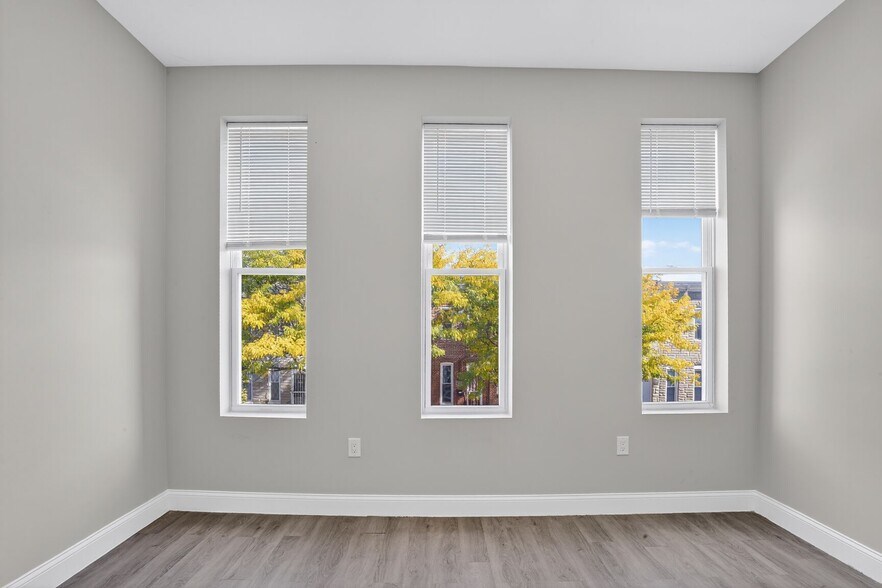 Building Photo - 1106 S Carey St