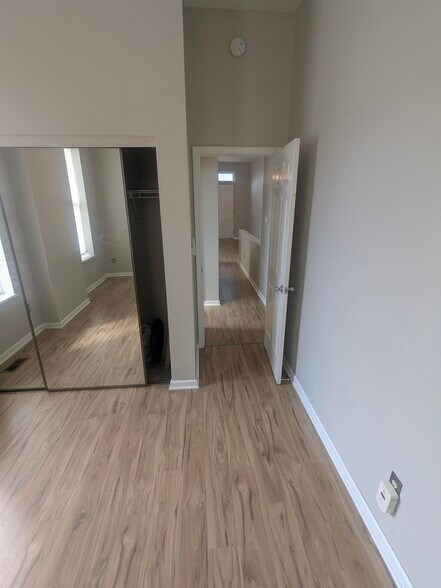 Building Photo - 2354 S 9th St