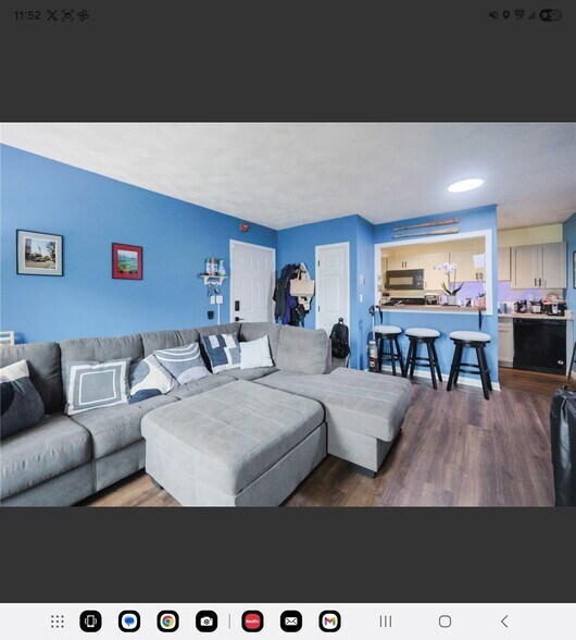 Building Photo - 200 Manville Hill Rd