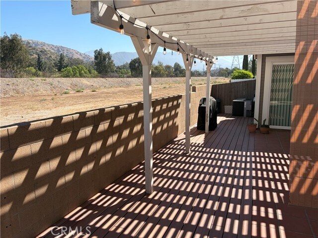 Building Photo - 549 Canyon Hill Rd