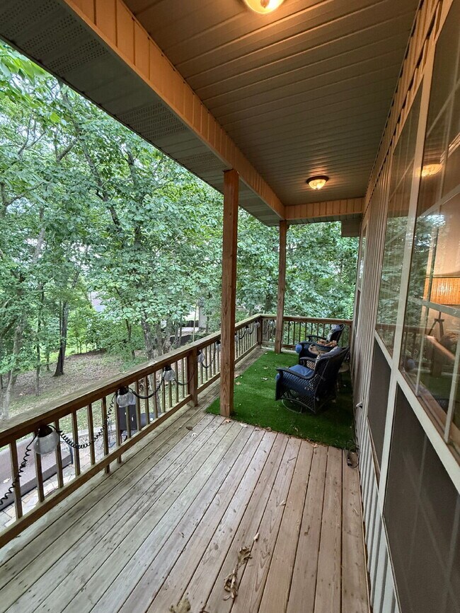 Building Photo - Pre-leasing for September - 5BR with all of the extras!