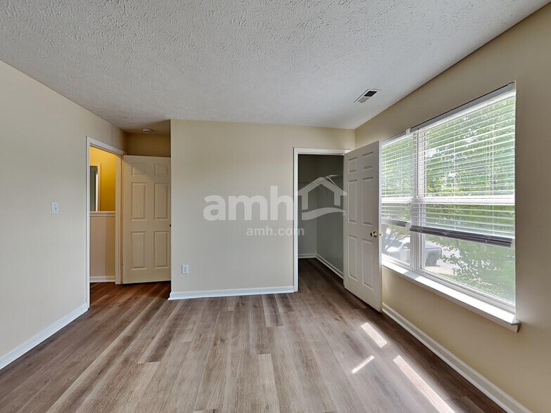 Building Photo - 11134 Steelwater Ct