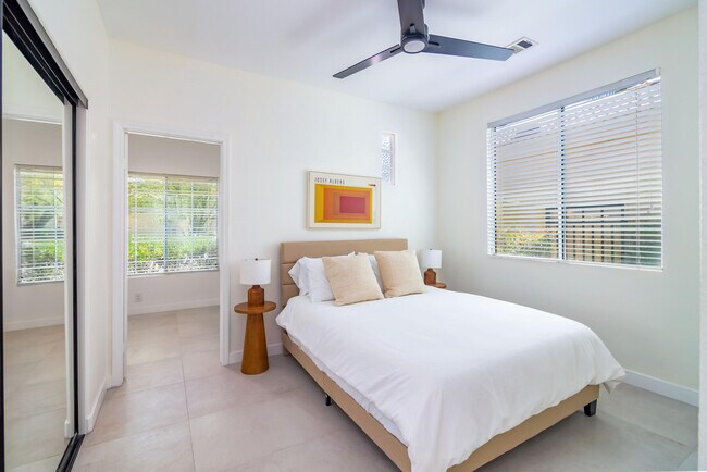 Building Photo - 67568 S Laguna Dr